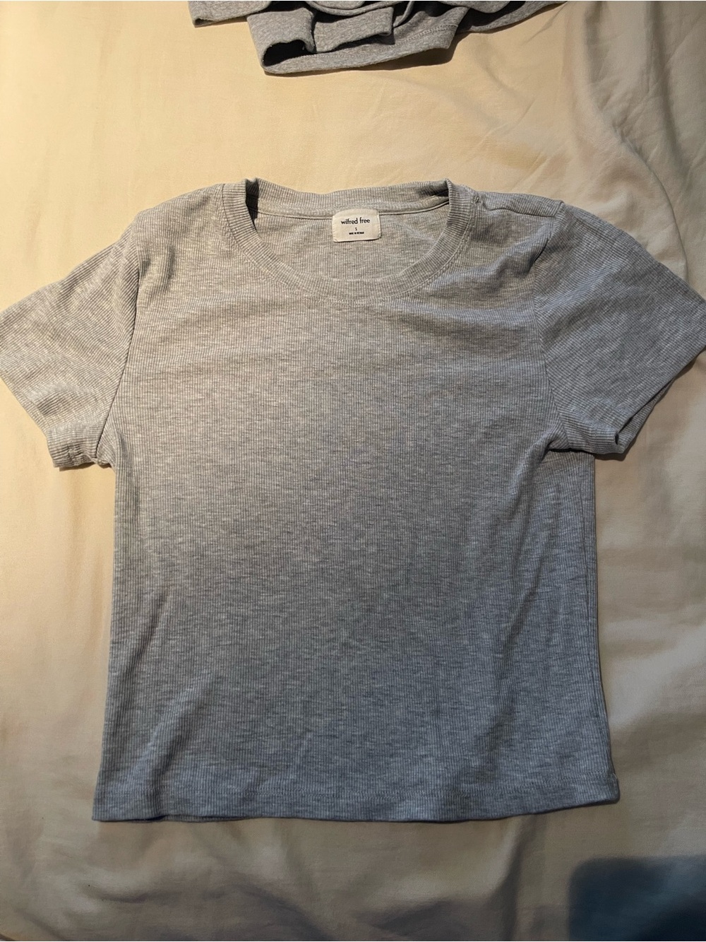 Wilfred Light Heather Gray Short Sleeve Ribbed Tee